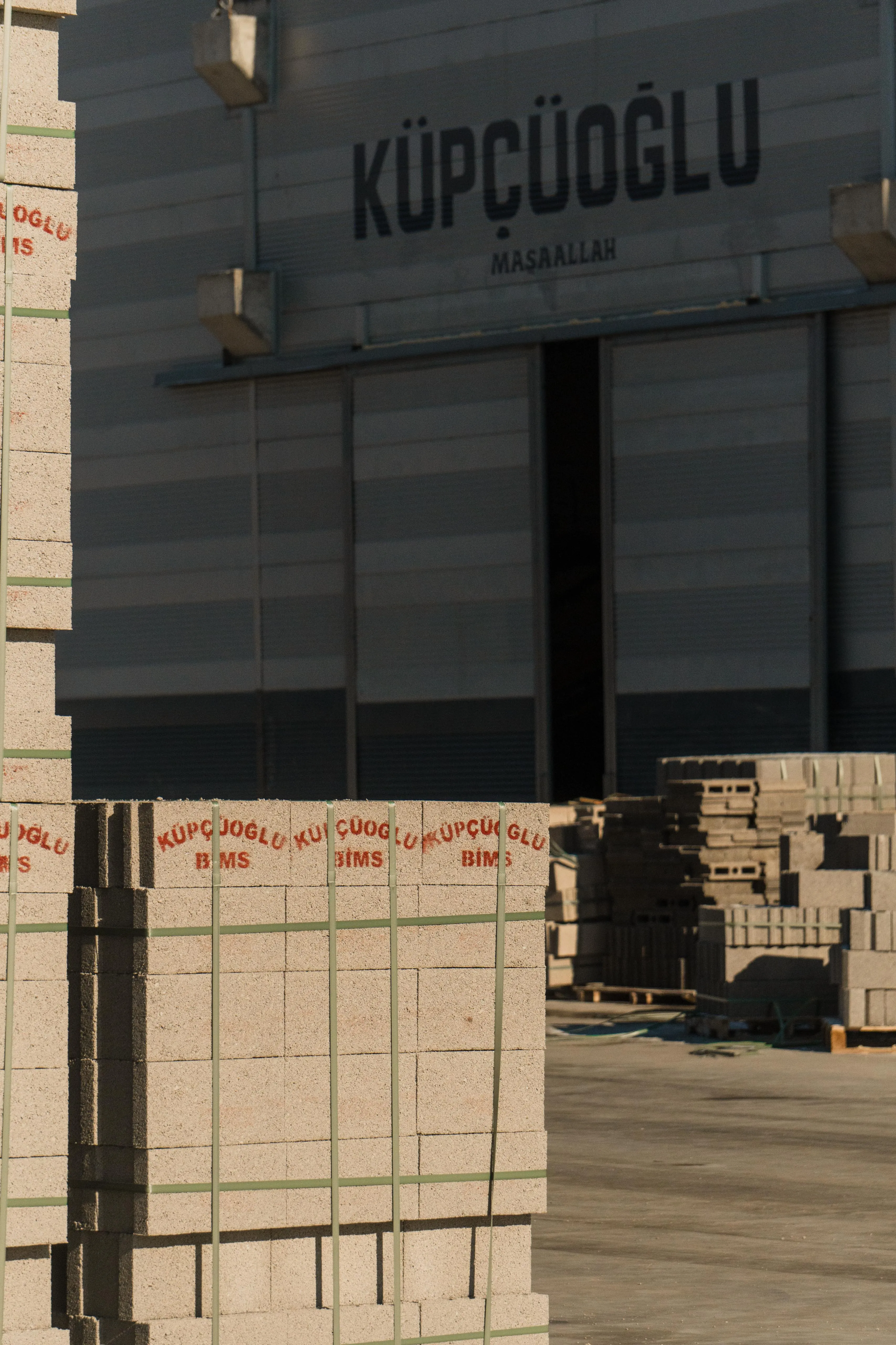 TOKİ Şantiyelerine Bims Sevkiyatı